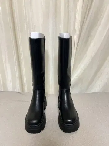 블랙 통굽 롱 부츠 사이드 지퍼