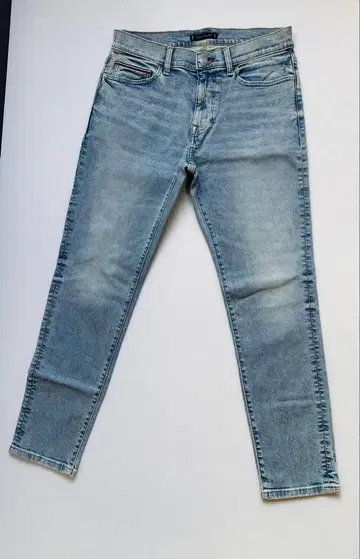 TOMMY HILFIGER 라이트 블루 데님