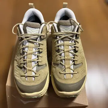 호카오네오네 울트라 로 빔즈 별주 27cm
