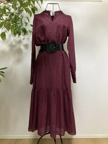 [ 새상품급 ] BEAMS LIGHTS 랜덤 도트 무늬 와인 레드 원피스