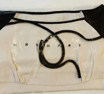 andmary 상의 티셔츠 블랙
