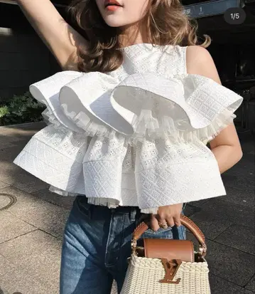 sheller BLOOM cotton lace tops
