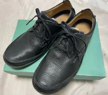 Clarks 가죽 신발 블랙