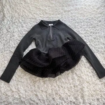 Bibiy. LISA PEPURAMU KNIT