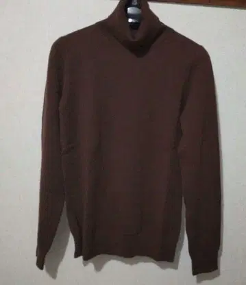 유니클로 캐시미어 터틀넥 여성용 M