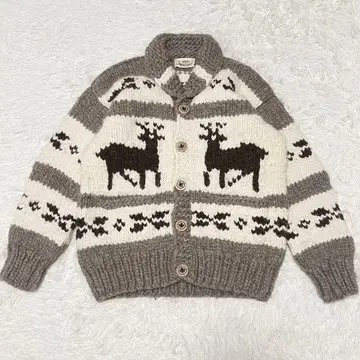 C.WEST 캐나다제 버진 울 100% 카우친 사슴 패턴