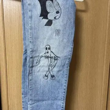 EDWIN 캐릭터 그래픽 데님