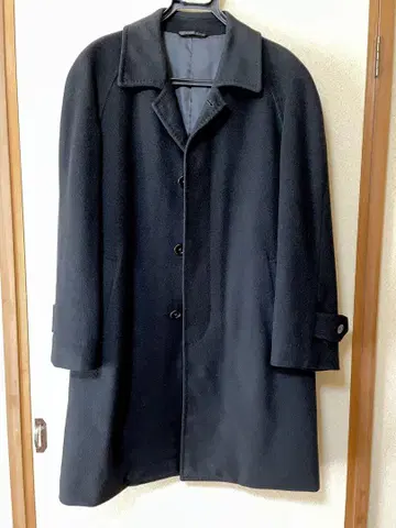 AVANT 블랙 캐시미어 코트