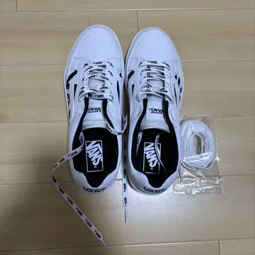 VANS 스니커즈 화이트/블랙