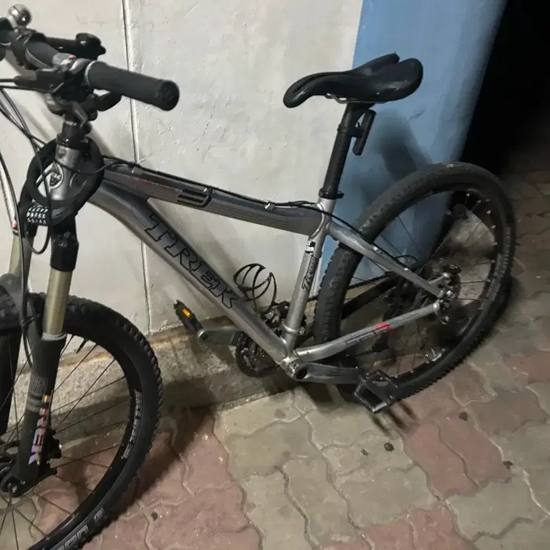 TREK MTB