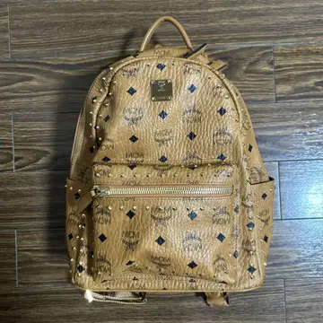MCM 로고 프린트 스터드 백팩