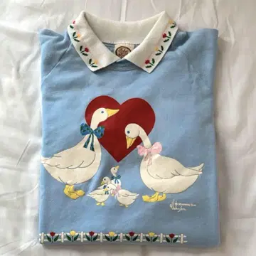 Faded Glory 오리 자수 맨투맨 카라 부착 팬시 하트