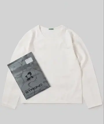 STRONG PACK TEE (WHITE)