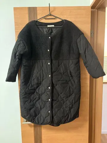 블랙 퀼팅 자켓 플리스