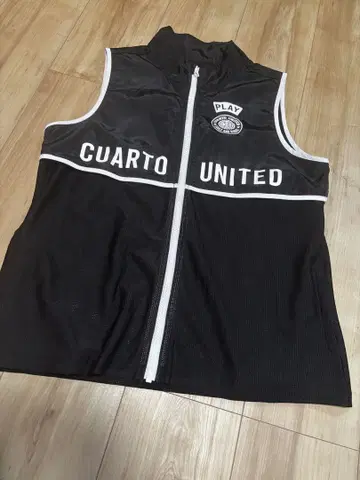 CUARTO UNITED 쿠아트로 유나이티드 베스트