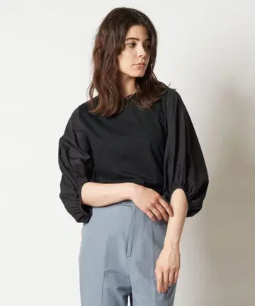 Whim Gazette 윔 가젯 볼륨 슬리브 콤비 풀오버