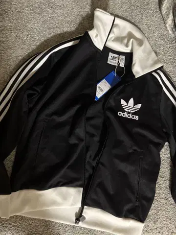 adidas 트랙 자켓