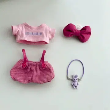 labubu 옷 갈아입기 의상 세트