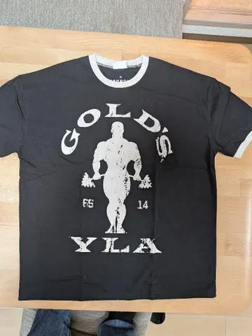 YOUNGLA 워크아웃 T셔츠