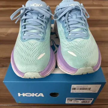 HOKA BOND 8 스니커즈 7.5B 24.5cm