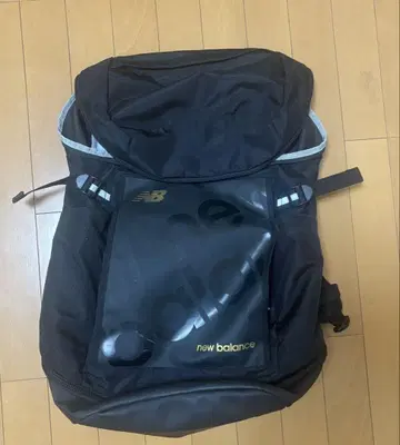 뉴발란스 탑 로딩 백팩 35L JABP1626