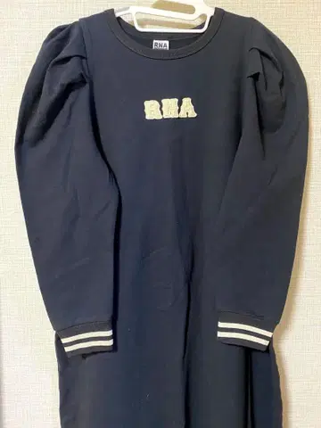 미사용 새상품 RNA D1609 바시티 자켓 파워퍼프 원피스