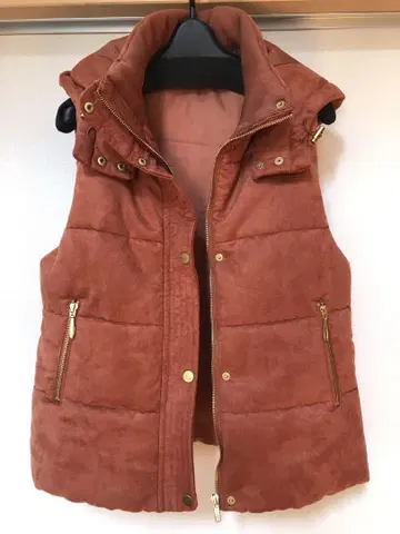 [ 미사용 새상품 ] THE SHOP TK 다운 베스트 L 사이즈