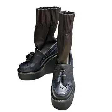 [ 미사용 새상품 ] sacai 웨지솔 로퍼 부츠