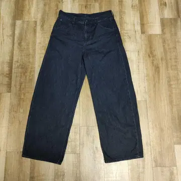 UNIQLO 배기 커브 청바지 28(71cm) DARKGRAY