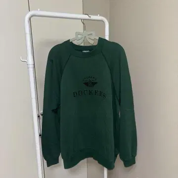 DOCKERS 다크 그린 맨투맨
