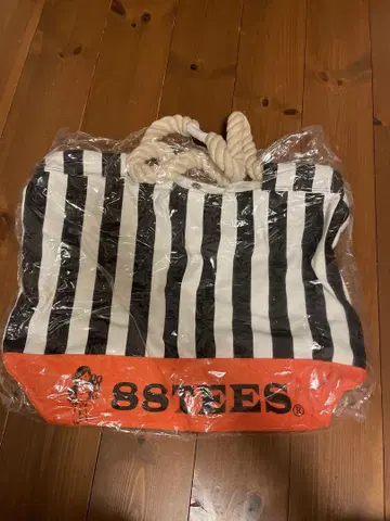 88TEES 토트백 블랙 화이트 스트라이프