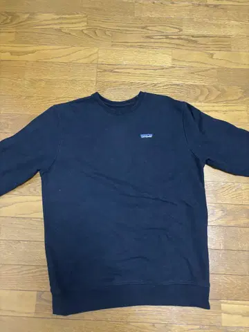 patagonia 블랙 긴팔 트레이닝복