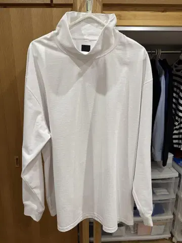 미사용에 가까운 다이와피어 TECH TURTLE NECK TEE L/S