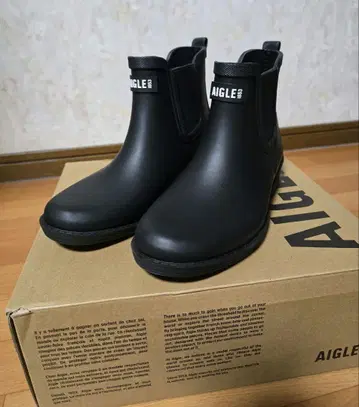 AIGLE 블랙 레인 슈즈