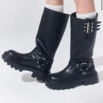 새상품 에이미 이스트 월 바이커 벨트 부츠 M 블랙