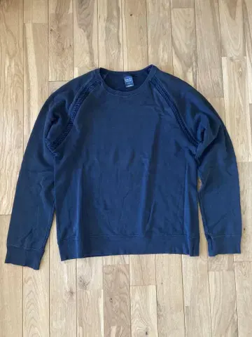 넘버나인 맨투맨 블랙 사이즈 4