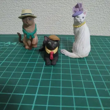 고양이 피규어 3개 세트