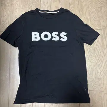 BOSS 블랙 T셔츠 S 사이즈