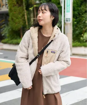 [ 새상품급 ] 파타고니아 키즈 리버서블 레이디 프레디 후디