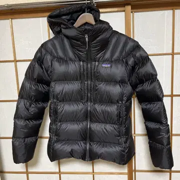 [새상품급] 피츠로이 Patagonia 블랙 다운 자켓 FA23