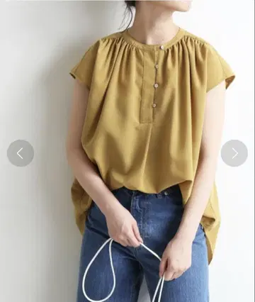 SLOBE IENA 프렌치 슬리브 개더 블라우스