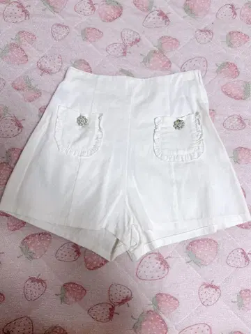 에블린 숏팬츠 화이트