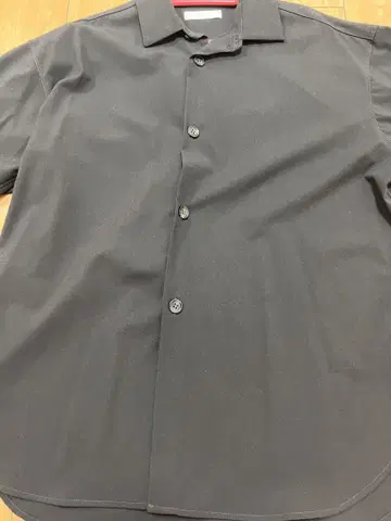 브라운 버튼 셔츠