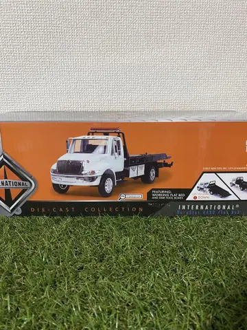 Jada Toys 1/24 International Durastar