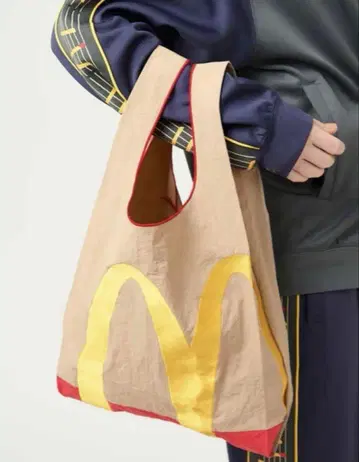 그라니프 x 맥도날드 쇼핑백