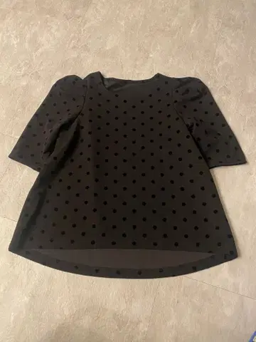 PICCIN 스카드 도트 블라우스