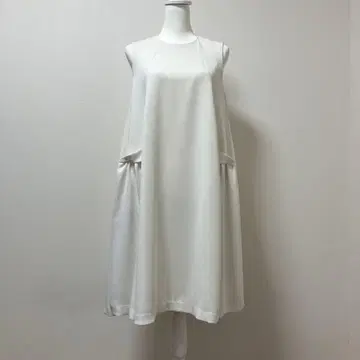일본제 로지몬스터 슬리브리스 원피스 화이트 귀여운 여름 가을