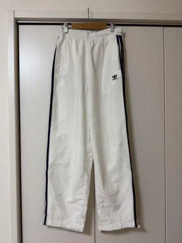 adidas originals 우븐 벌룬 팬츠