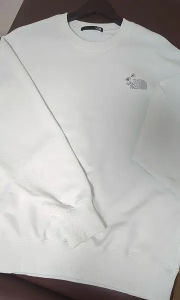 THE NORTH FACE 화이트 트레이닝복 L 사이즈