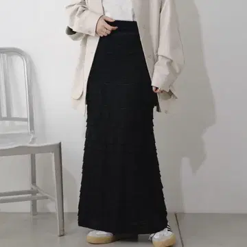 Kastane 컷프릴 I라인 스커트